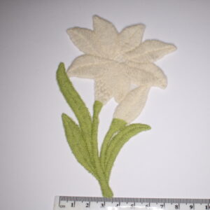 Large Embroidered White Flower Sew On Patch Appliqué 130mm x 85mm