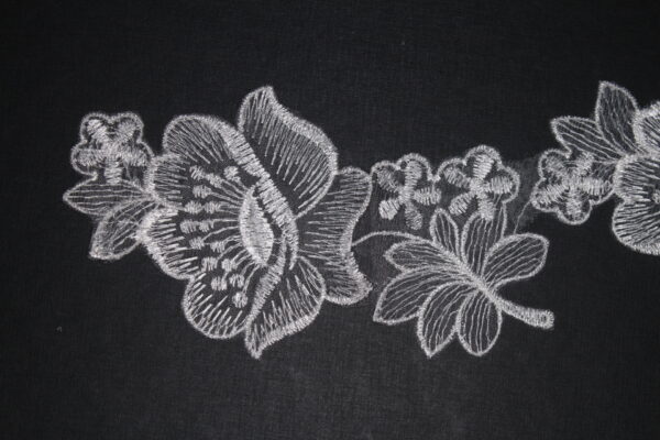 Large Flower Lace Sew-On Patch Appliqué